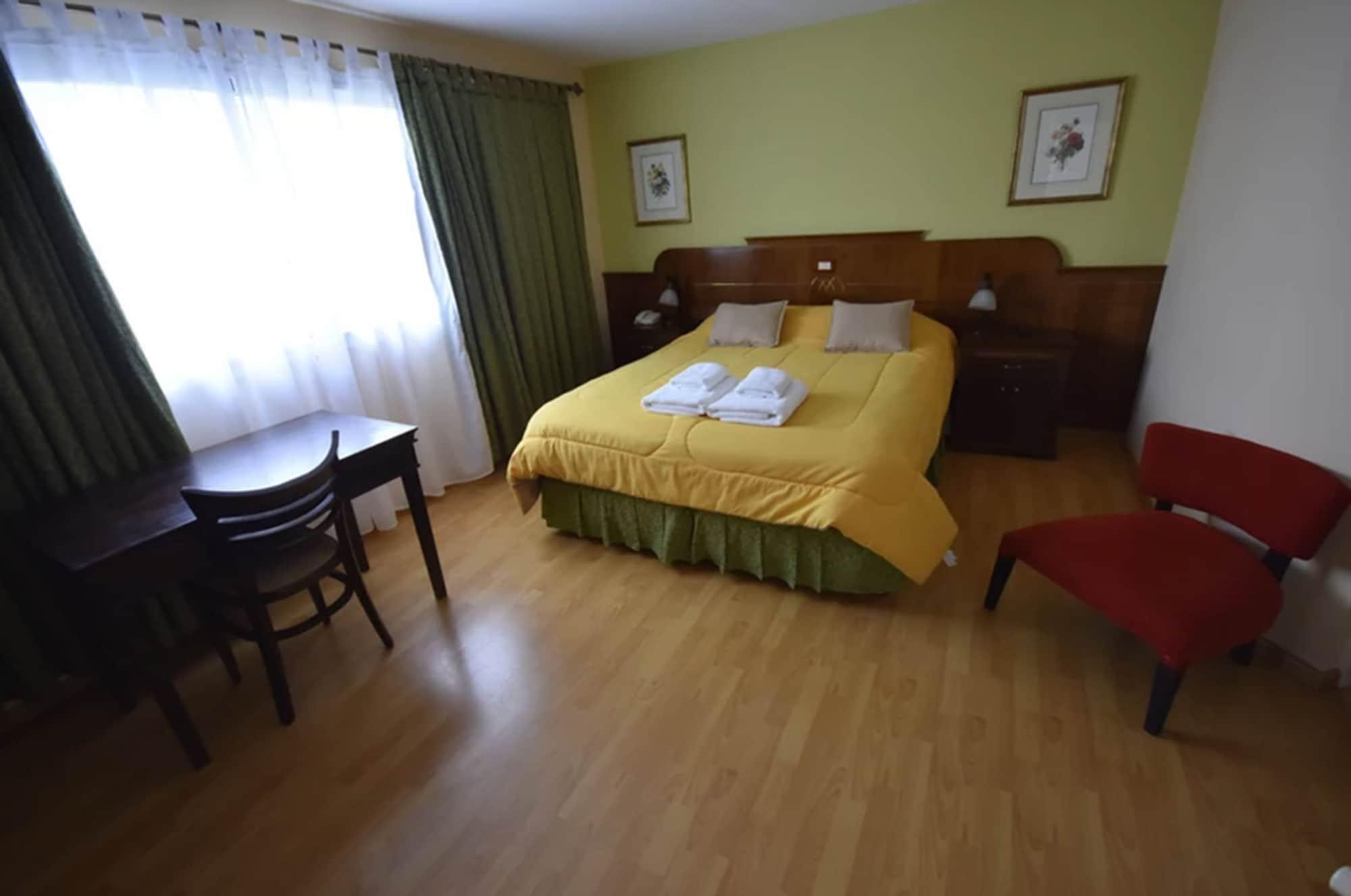 Hotel Picos Del Sur El Calafate Exteriör bild