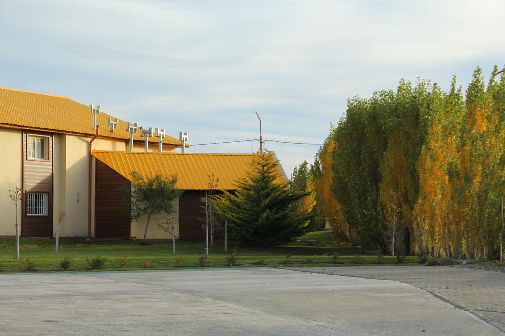 Hotel Picos Del Sur El Calafate Exteriör bild