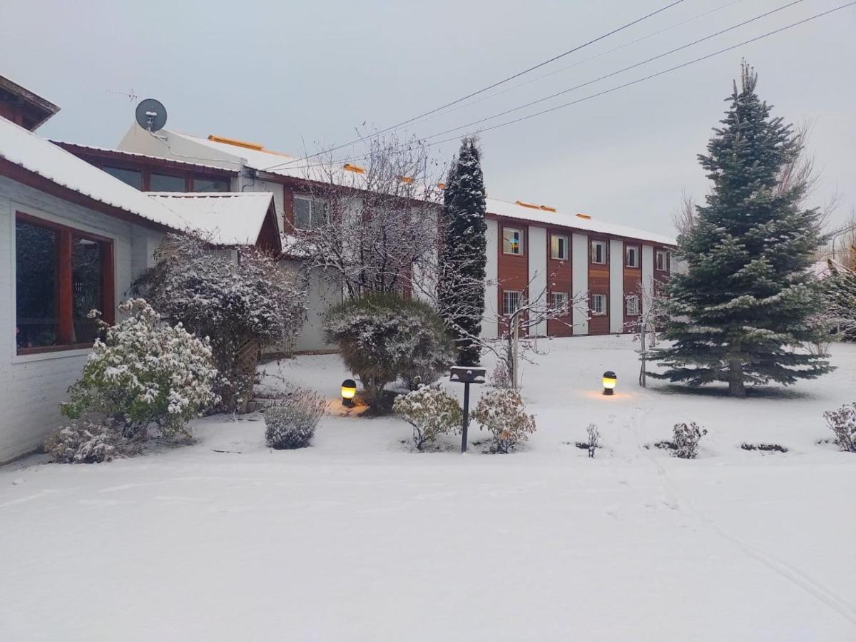 Hotel Picos Del Sur El Calafate Exteriör bild