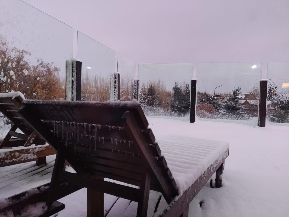 Hotel Picos Del Sur El Calafate Exteriör bild