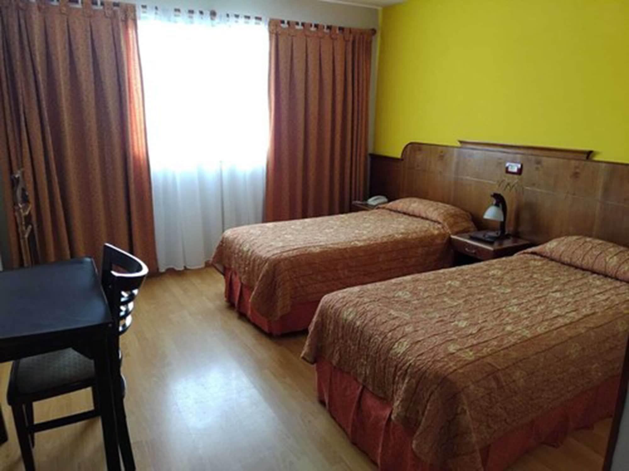 Hotel Picos Del Sur El Calafate Exteriör bild