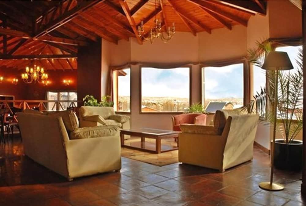 Hotel Picos Del Sur El Calafate Exteriör bild