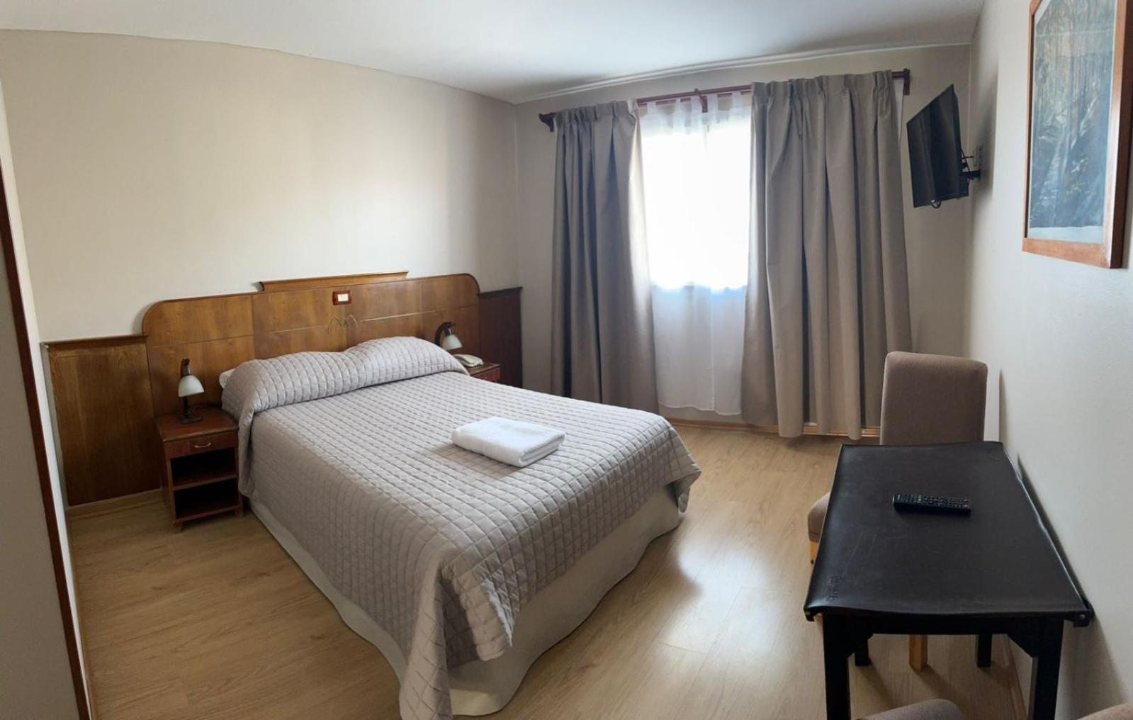 Hotel Picos Del Sur El Calafate Exteriör bild