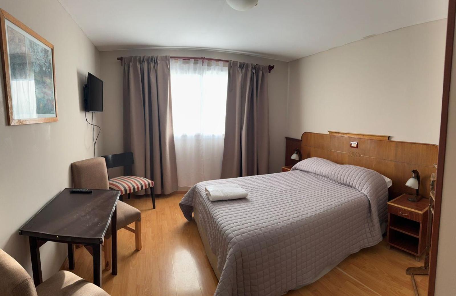 Hotel Picos Del Sur El Calafate Exteriör bild